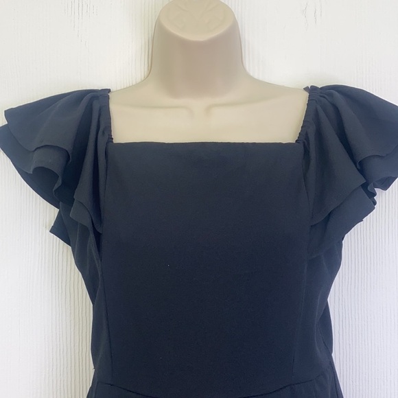 She & Sky - NWT Black Polyester Off The Shoulder Short Romper Size Small - Picture 7 of 12